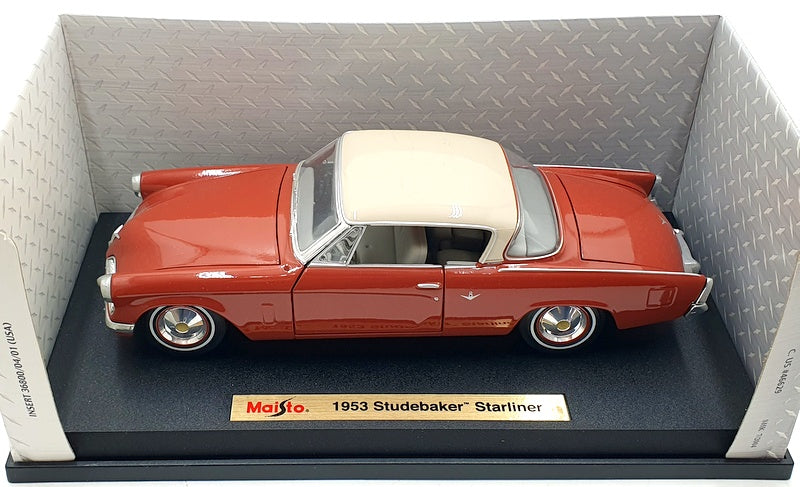 Maisto 1/18 Scale Diecast 46629 - 1953 Studebaker Starliner - Red/White