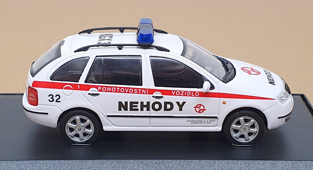 Abrex 1/43 Scale 143ABX004XJ - Skoda Fabia Prague Transport Police  - White/Red