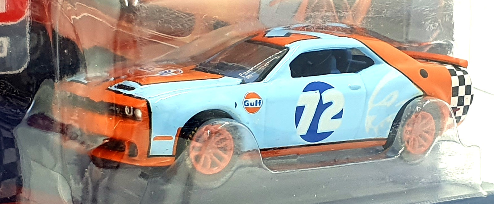 Auto World 1/64 Scale CP7941 - 2019 Dodge Challenger SRT Hellcat #72