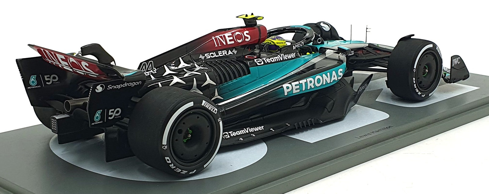Spark 1/18 Scale 18S667 Mercedes AMG Petronas F1 #44 6th S'pore GP 2024 Hamilton