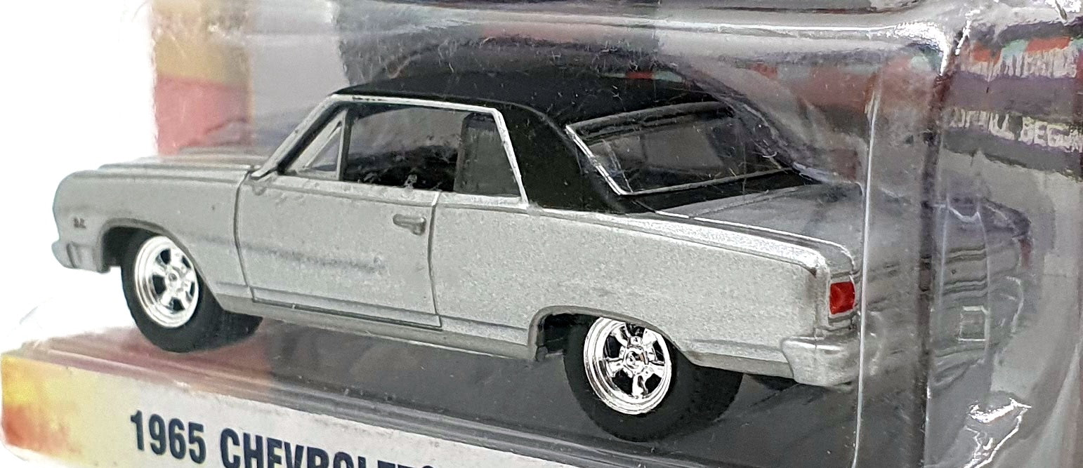 Greenlight 1/64 Scale 21740 - 1965 Chevrolet Chevelle - Silver/Black