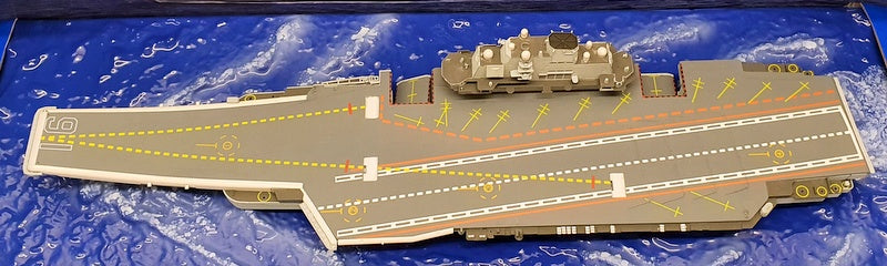 Forces of Valor 1/700 Scale 861010B - Chinese Aircraft Carrier, LiaoNing