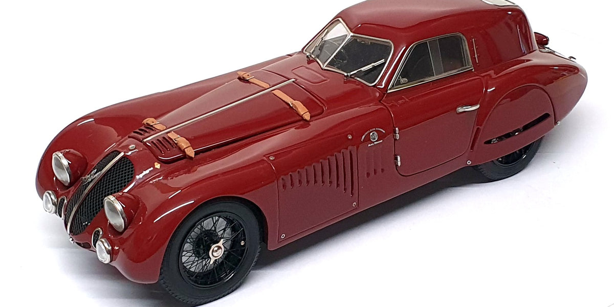 マイスト1/18 アルファロメオ　8C Maisto (マイスト) Alfa Romeo 8C 2300 Spider Touring 1/18 レッド