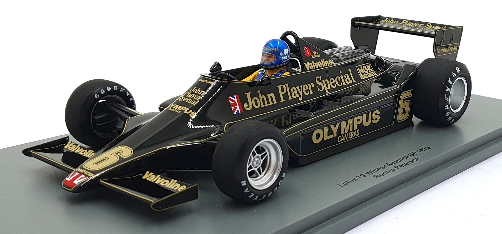 Spark 1/18 Scale 18S367 - Lotus 79 #6 1st Australian GP 1978 - Peterson