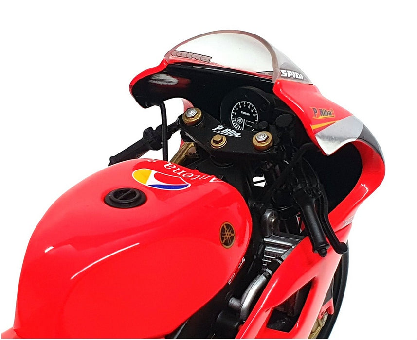 Minichamps 1/12 Scale 122 026320 - Yamaha YZR 500 Riba MotoGP 2002 - Signed