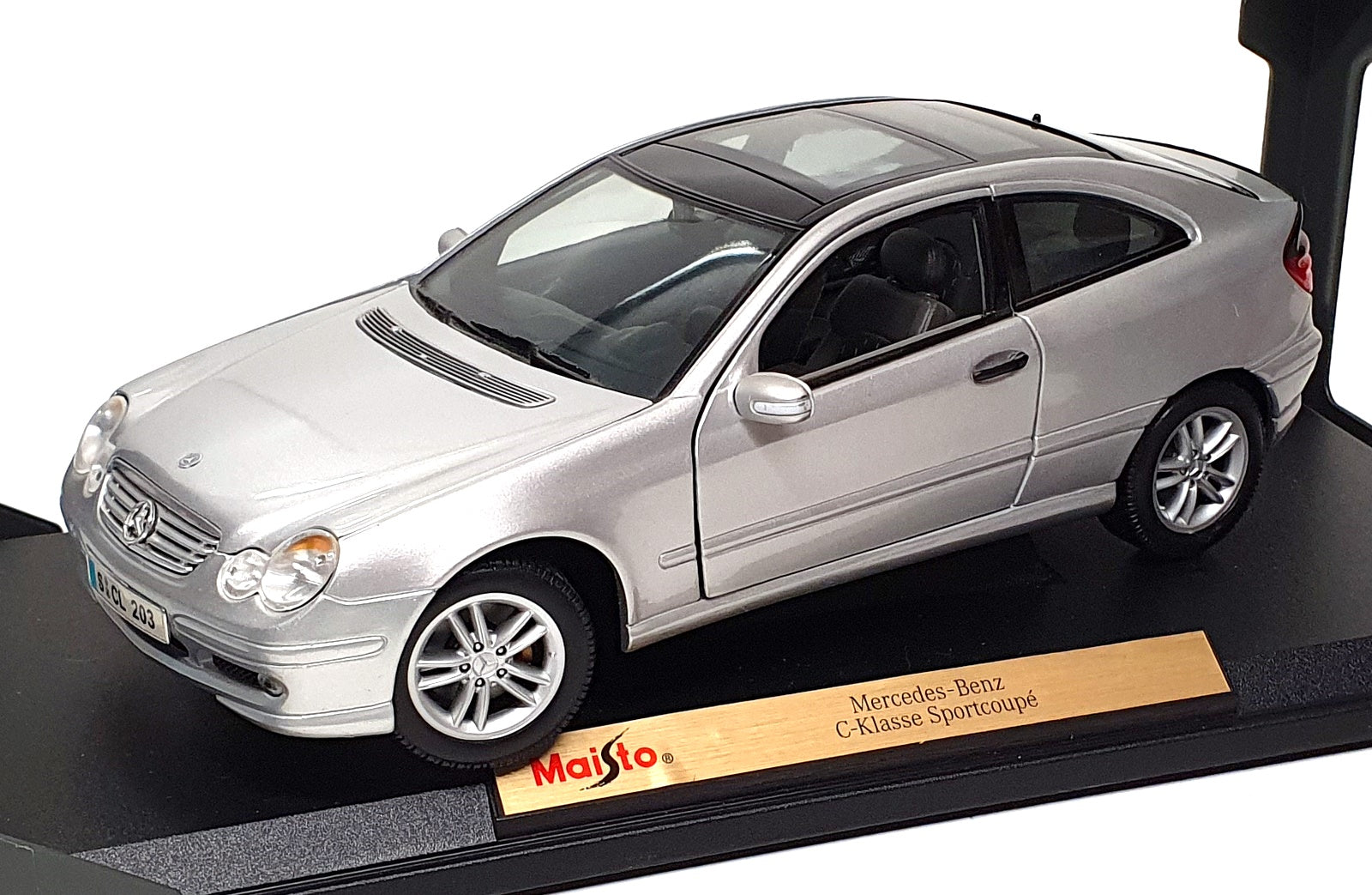 Maisto 1/18 Scale Diecast 31614 - Mercedes Benz C-Klasse Sportcoupe - Silver