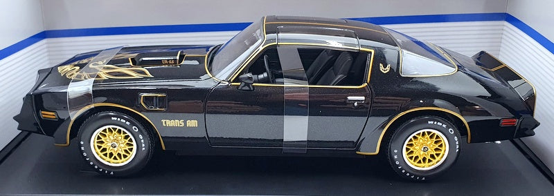 Maisto 1/18 Scale Diecast 31464 - 1978 Pontiac Firebird Trans Am - Black