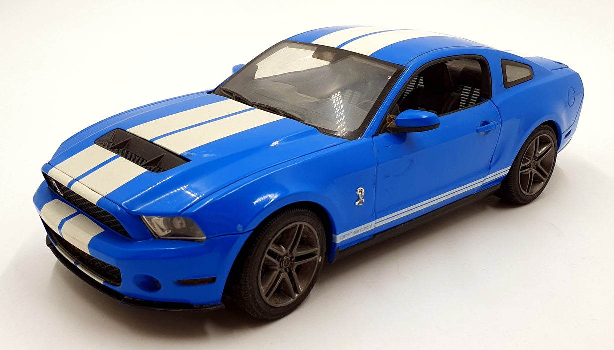 Greenlight 1/18 Scale Diecast 16126J - 2010 Ford Shleby GT500 - Blue/White