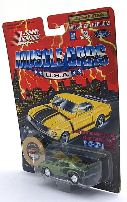 Johnny Lightning 1/64 Scale 200-190 Muscle Cars USA - 1971 Plymouth "Hemi Cuda"