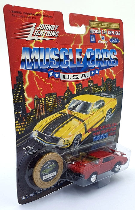 Johnny Lightning 1/64 Scale 200-200 Muscle Cars 1969 Olds 442 - Red