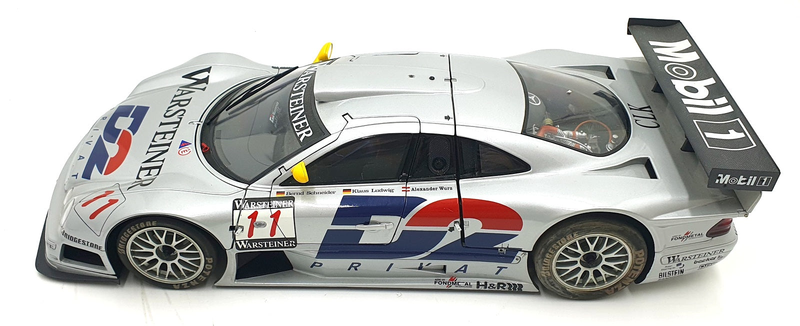 Autoart 1/12 Scale 12001 Mercedes Benz CLK GTR FIA 1997 GT1 - Scnieder/Wurz