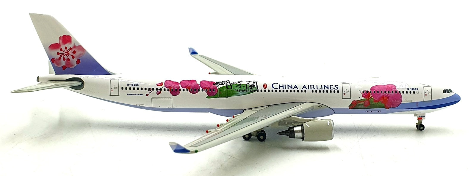 Aviation 400 1/400 Scale B-18305 - China Airlines Airbus A330-302 Aircraft