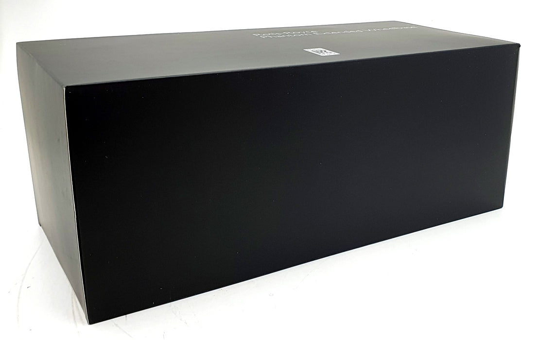 Kyosho 1/18 Scale Diecast 08841LR - Rolls Royce Phantom EWB - Light Red