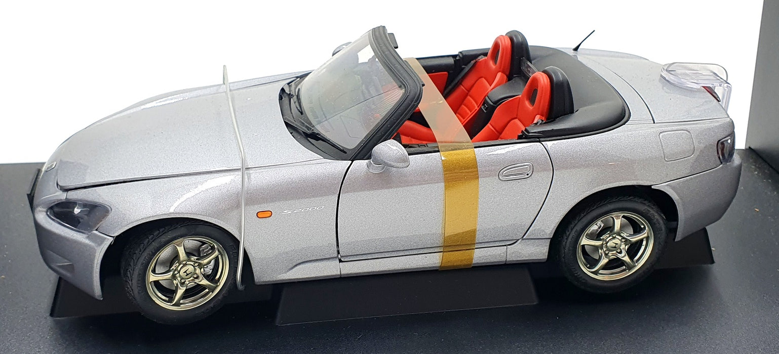 Autoart 1/18 Scale Diecast 73212 - Honda S 2000 RHD Japanese Version - Silver