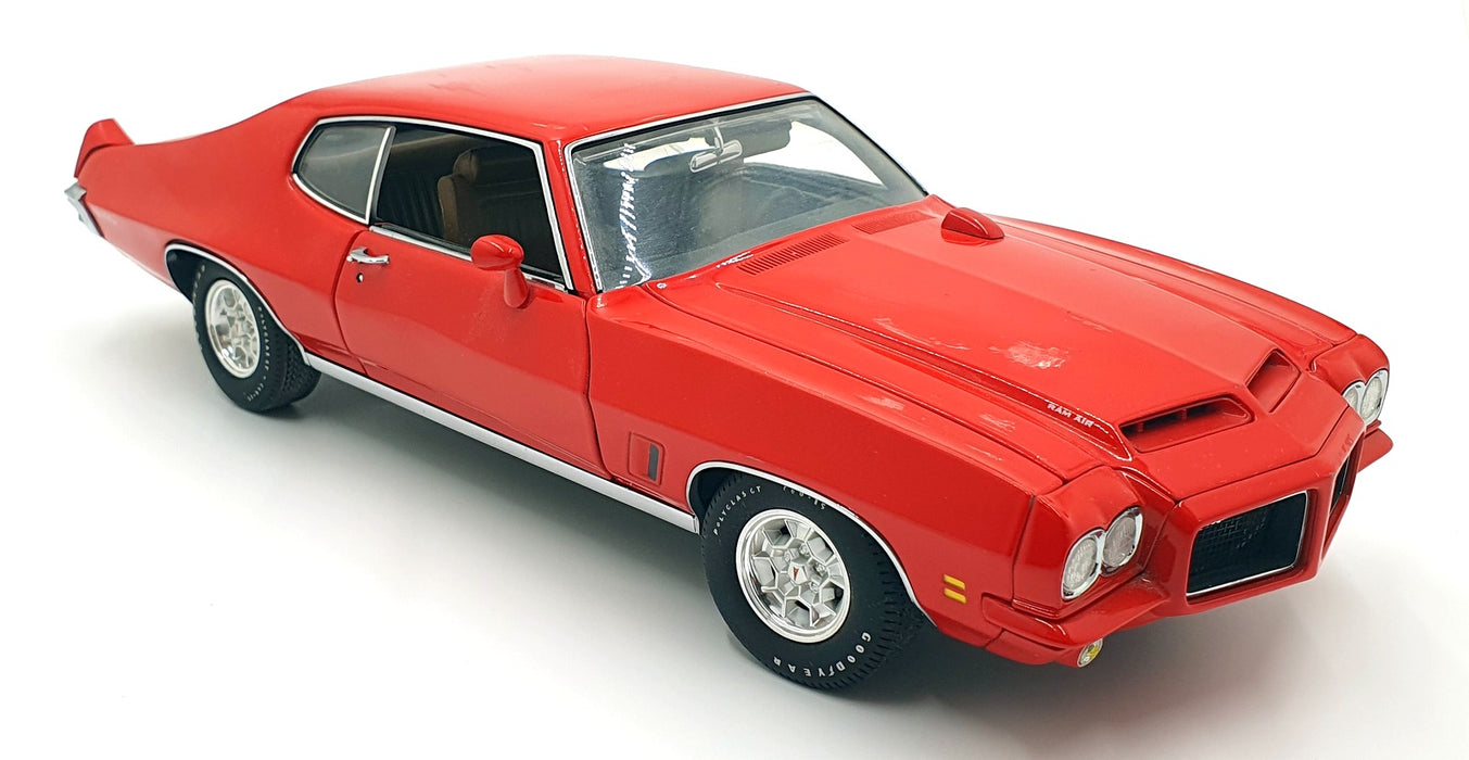 GMP 1/18 Scale Diecast 16126G - 1972 Pontiac GTO - Met Red