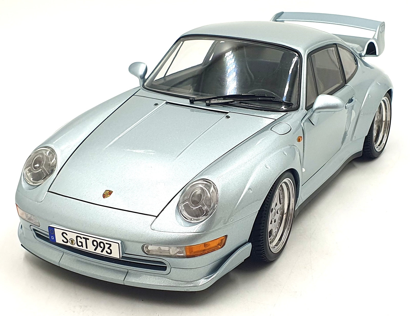 KK Scale 1/12 Scale KKDC120281S 1996 Porsche 911 993 GT2 Coupe Cerchi Speedline