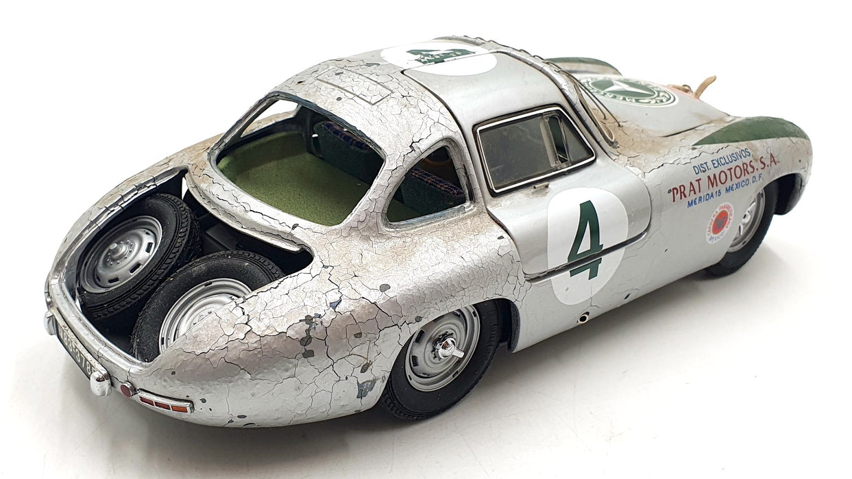 CMC 1/18 Scale Diecast 23426J - Mercedes-Benz 300SL Carrera Panamericana #4