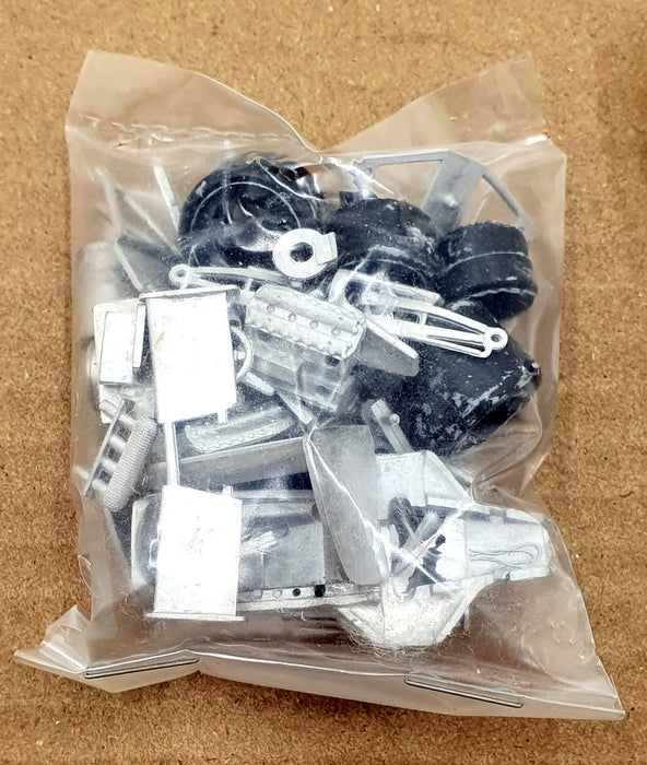 S.R.C. Models 1/43 Scale Unbuilt Kit 24-91 - 1978 F1 JPS Lotus 79