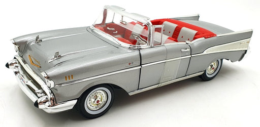 Auto World 1/18 Scale AW307/06 - 1957 Chevy Bel Air Convertible - Silver