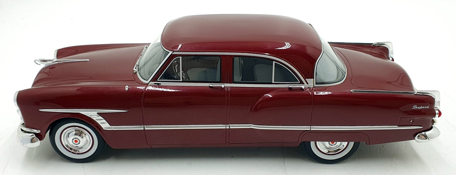 BOS Models 1/18 Scale Resin BOS308 - 1953 Packard Cavalier - Burgundy