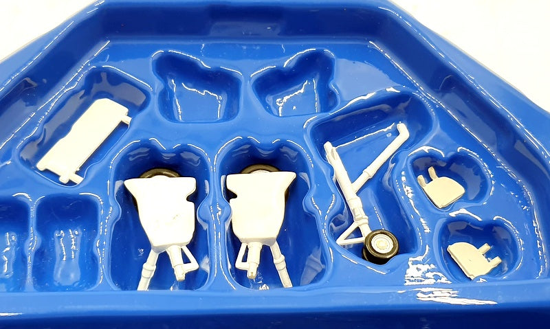 Corgi 1/72 Scale AA33218 - McDonnell F-D Phantom USAFE RAF Suffolk 1970