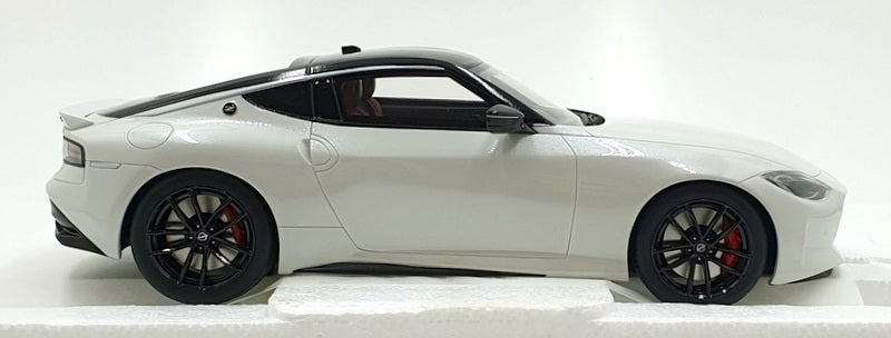 Top Speed 1/18 Scale TS0413 2023 Nissan Fairlady Z Version ST RHD Everest White