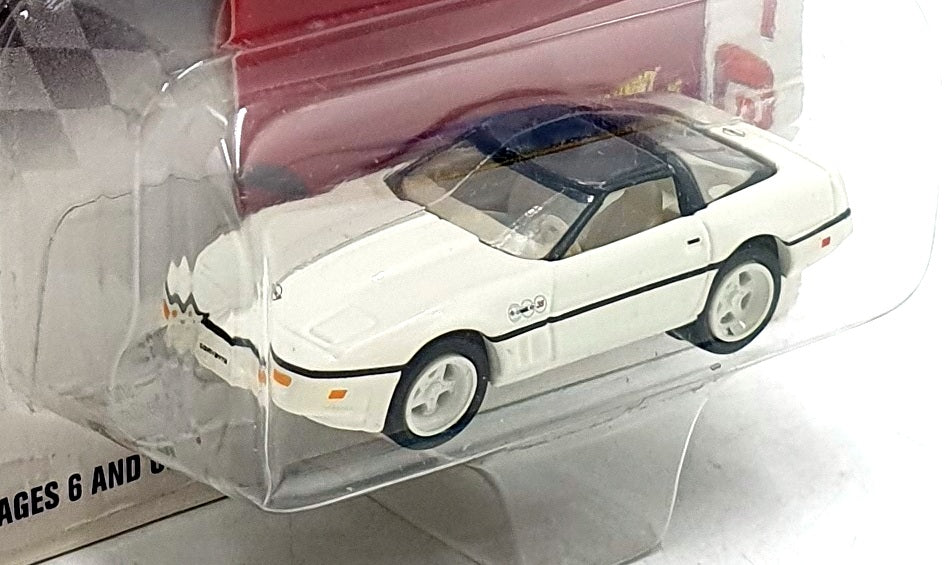 Johnny Lightning 1/64 Scale 992-01 - 1988 Chevrolet Corvette - White