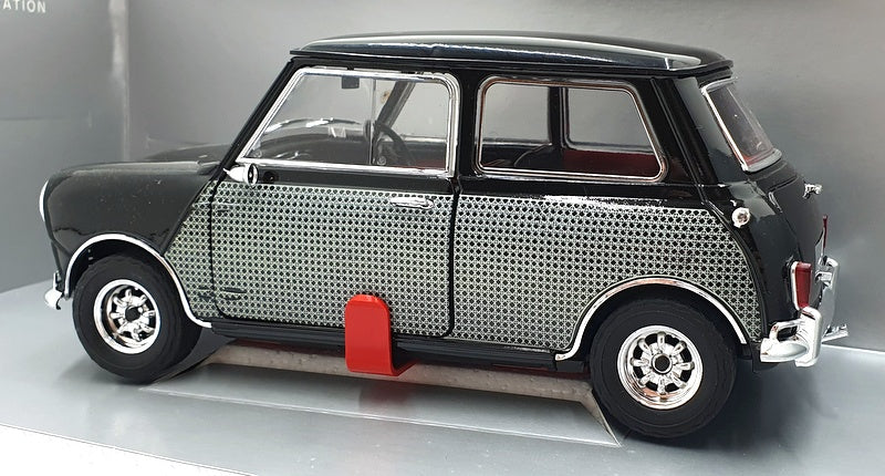 Solido Mini 35 1/18 Scale Diecast 80000 - Austin Mini - Black
