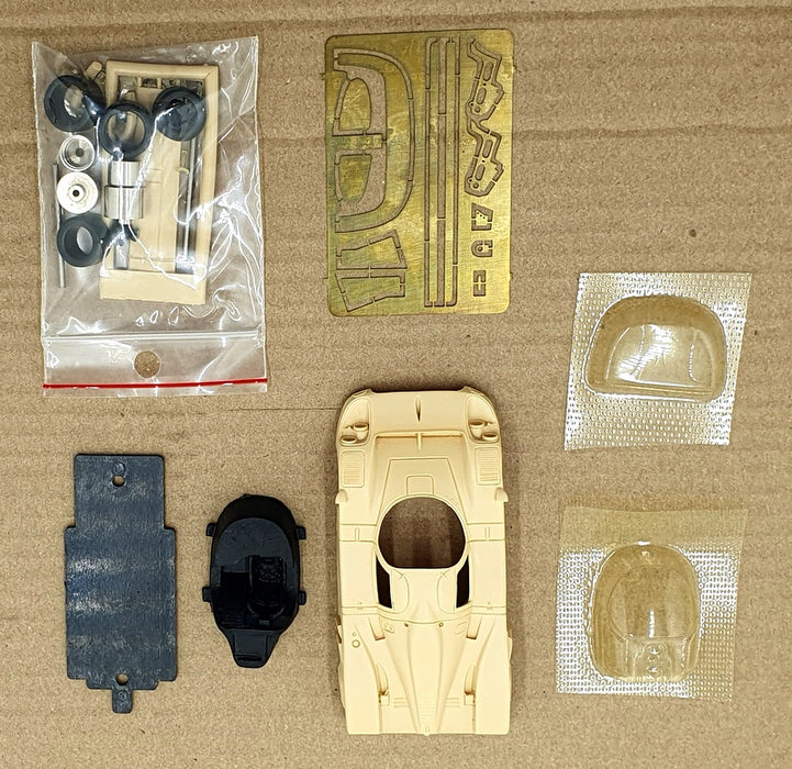 Starter 1/43 Scale Unbuilt Kit ST0503A - Jaguar XJR9 Castrol Daytona 1989