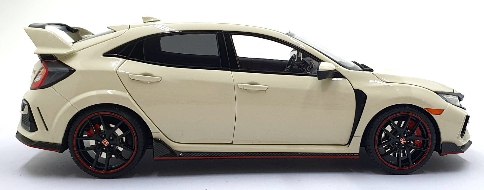 LCD Models 1/18 Scale Diecast LCD18005B-CW - 2020 Honda Civic Type R (FK8)