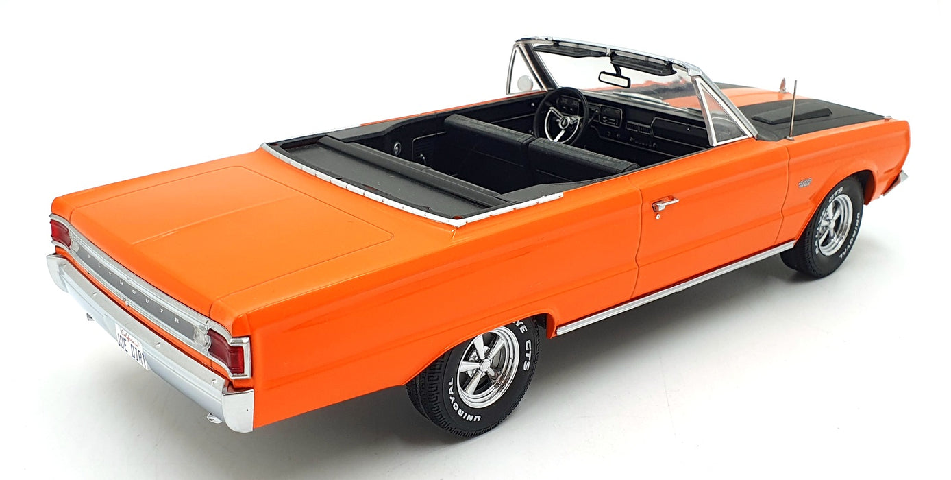 Greenlight 1/18 Scale Diecast 19006 - 1967 Plymouth Belvedere GTX - Orange