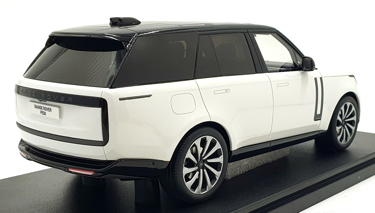 GT Spirit 1/18 Scale GT533 - Range Rover Autobiography P530 - White