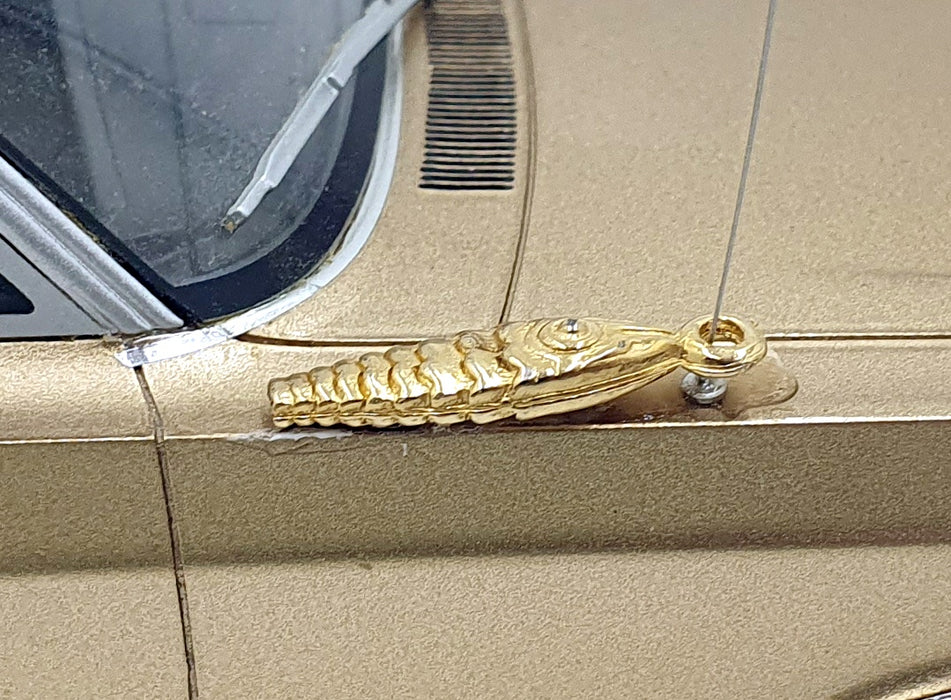 BOS Models 1/18 Scale Resin BOS273 - Chrysler Newport Convertible - Gold