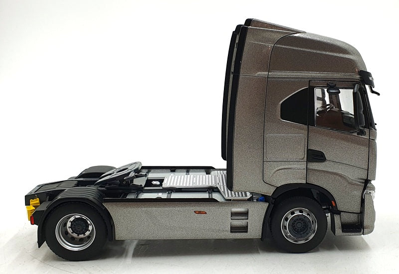 Marge Models 1/32 Scale 2231-02 Iveco S-Way 4x2 Truck - Dark Grey