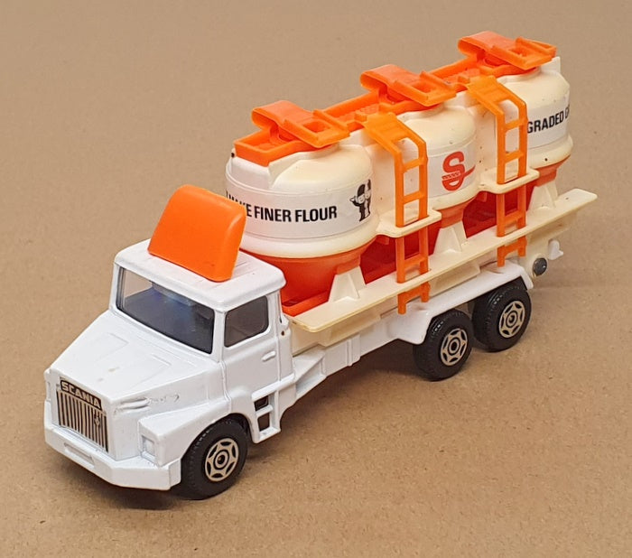 Corgi 15cm Long Diecast 51946 - Scania LT145 Silver Spoon - White/Blue