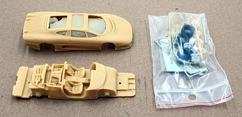 Provence Moulage 1/43 Scale Kit K695 - Jaguar XJ 220 1993