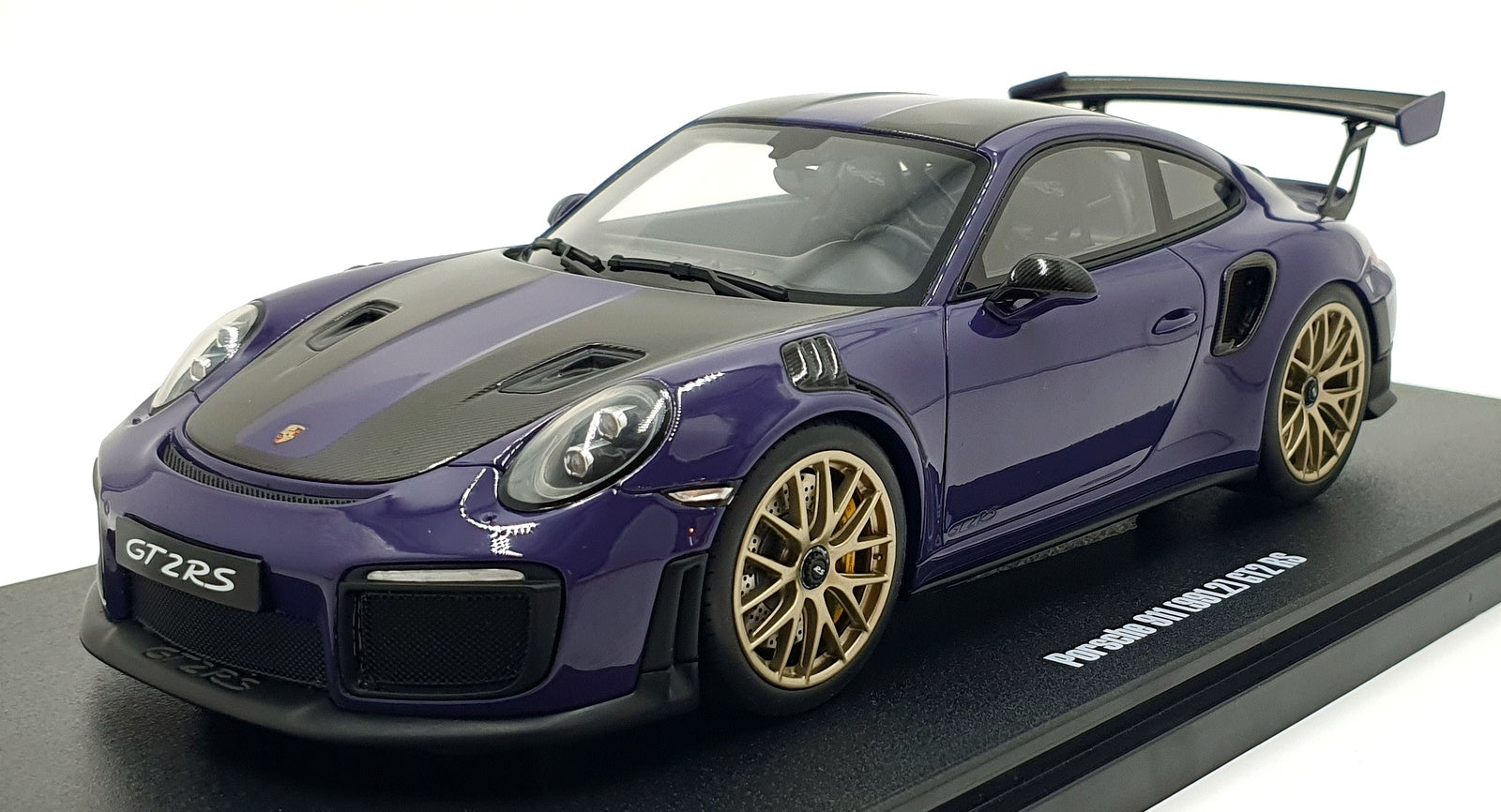 GT Spirit 1/18 Scale Resin GT926 - Porsche 911 (991.2) GT2 RS - Purple