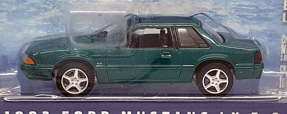 Greenlight 1/64 Scale 13340-C - 1992 Ford Mustang LX 5.0 - Green