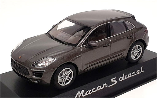 Minichamps 1/43 Scale 413 062606 - Porsche Macan S Diesel - Met Dk Grey
