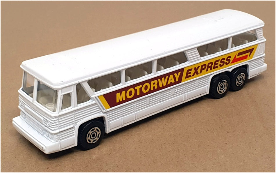 Corgi 17cm Long Diecast 1168 - Greyhound Motorway Express Coach - White