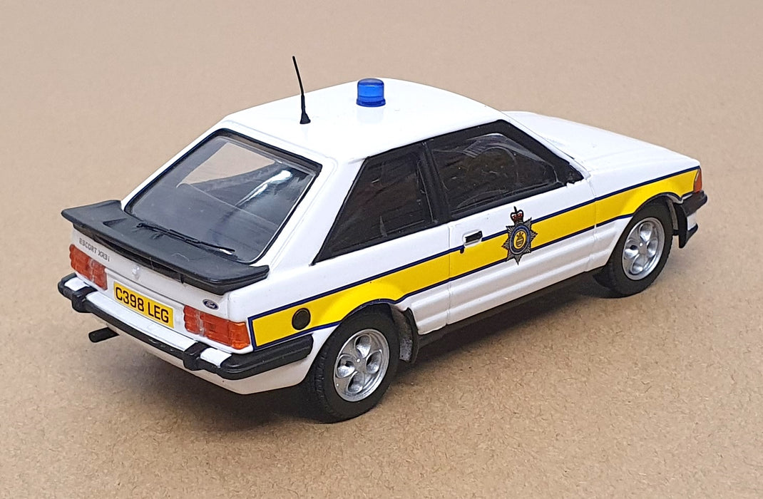Vanguards 1/43 Scale VA11002 - Ford Escort XR3i Cambridgeshire Police