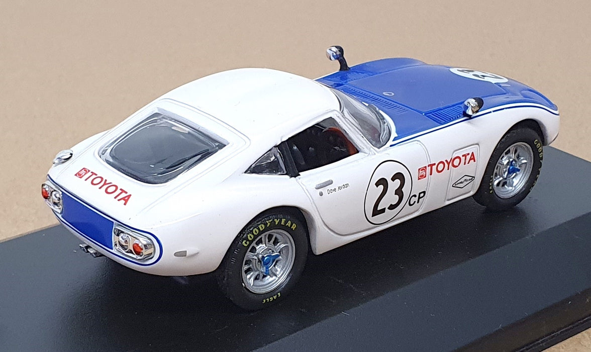 DelPrado 1/43 Scale DP023 - Toyota 2000GT Race Car #23 - White/Blue