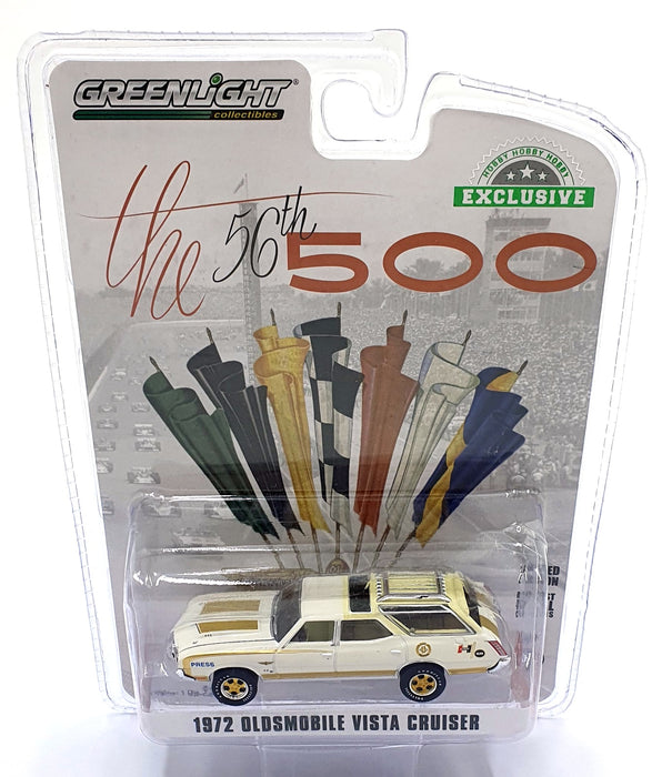 Greenlight 1/64 Scale 30114 - 1972 Oldsmobile Vista Cruiser - White/Gold