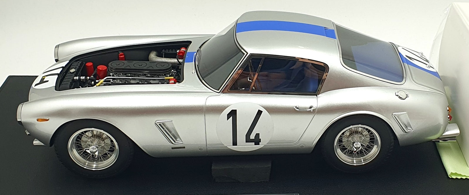 Top Marques 1/12 Scale Resin TMR1205G Ferrari 250 GT SWB #14 GT 1st 24Hr LM 1961