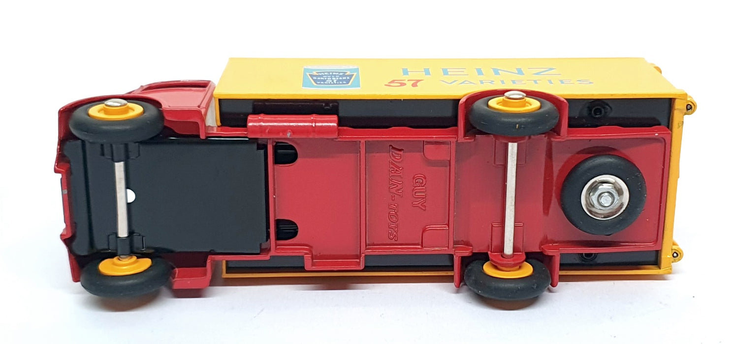 DAN-TOYS Reproduction DAN-272 - Guy Van Heinz - Red/Yellow