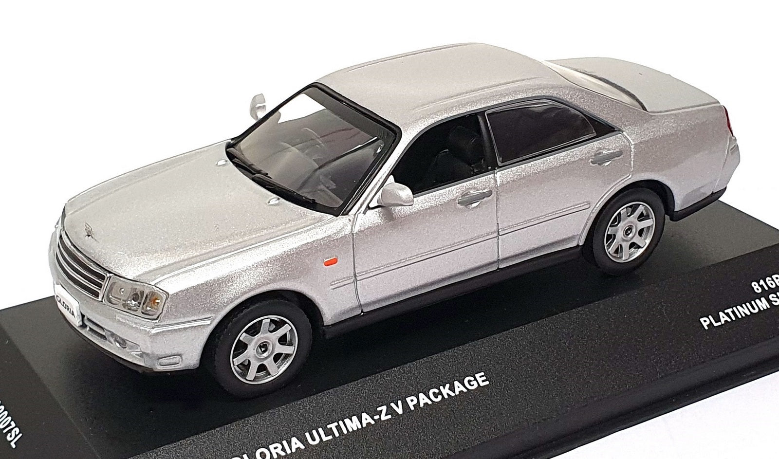J Collection 1/43 Scale JC02007SL - 2001 Nissan Gloria Ultima-Z Platinum Silver