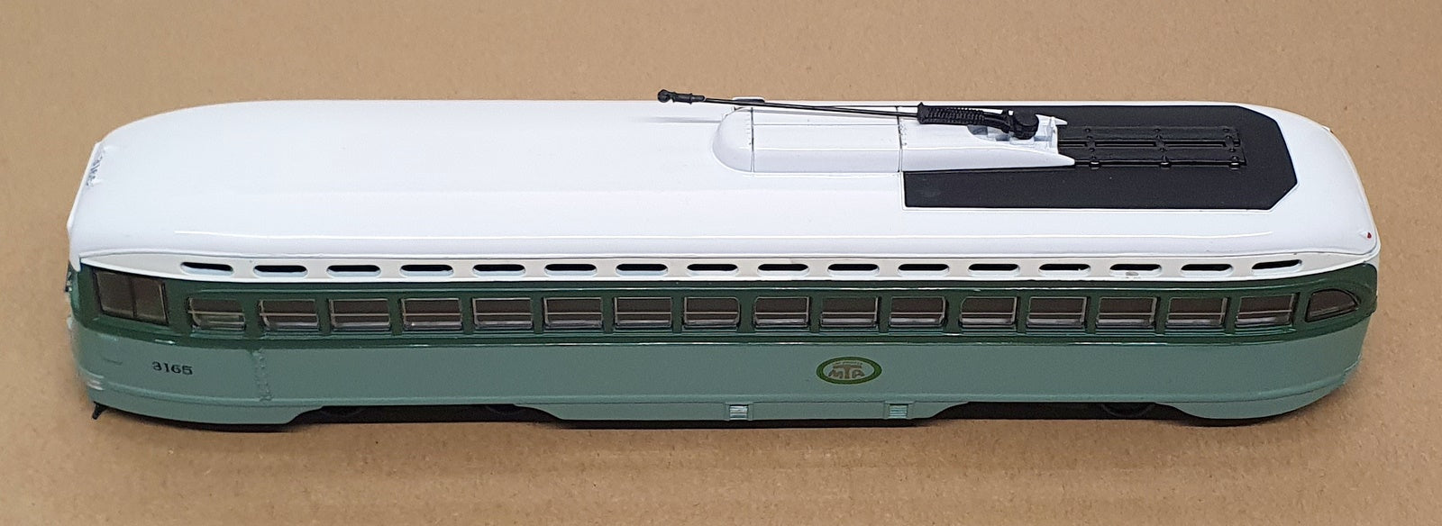 Corgi 1/50 Scale 55007 - Los Angelas MTA PCC Street Car No. 3165