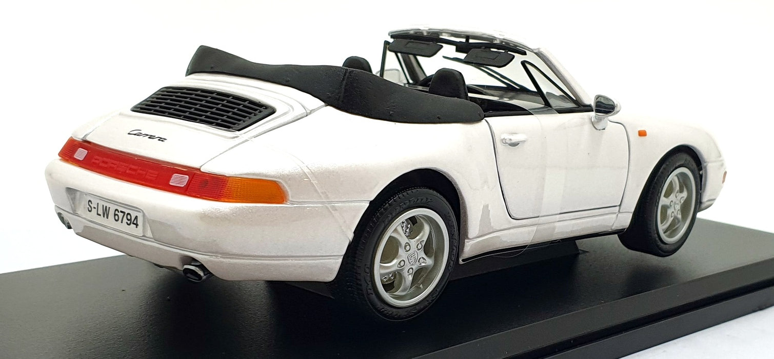 Maisto 1/18 Scale 46629 - Porsche 911 Carrera - Met. White