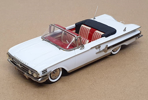 Conquest Models 1/43 Scale CON2 - 1960 Chevrolet Impala Conv. - Ermine White