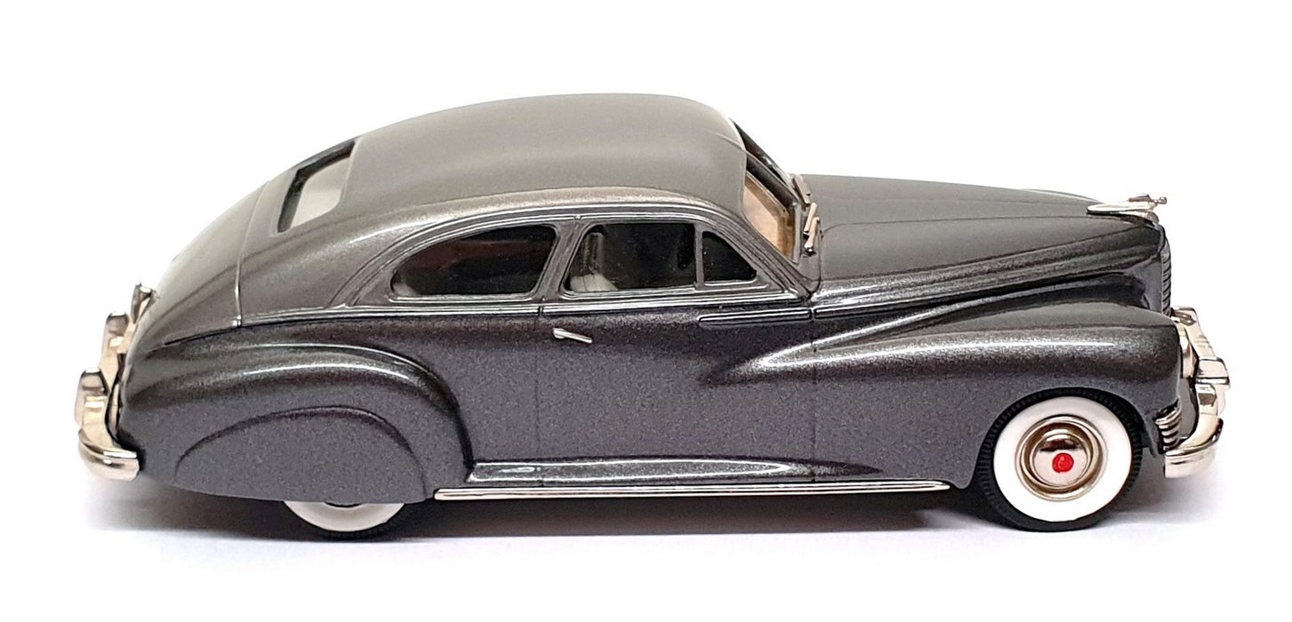 Brooklin Models 1/43 Scale BRK18C - 1947 Packard Super Clipper 2-Tone Met. Grey